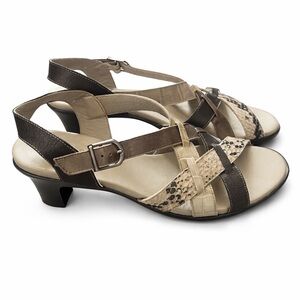 Munro American Leather Sandals – Women’s Size 7 – Comfort Heel